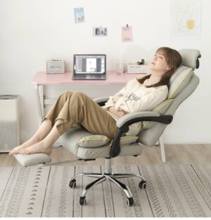 Ghế làm việc ghế xoay ghế văn phòng ghế bọc da ghế làm việc bọc lưới có nhiều màu sắc tính năng thư giãn ngả lưng, công thái học, hỗ trợ cột sống và giúp người dùng ngồi thoải mái suốt thời gian làm việc.AMA Furniture phân phối các sản phẩm nội thất văn phòng, nội thất gia đình, nội thất không gian giải trí trên toàn quốc.Hotline : 0969919449 - 0936680717 - 0906963408