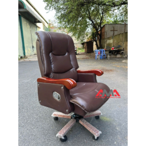 Ghế giám đốc chân gỗ tay gỗ cong bọc Da cao cấp sang trọng phù hợp không gian lãnh đạo chủ toạ với thiết kế cổ điển được nhập khẩu từ AMA FURNITURE